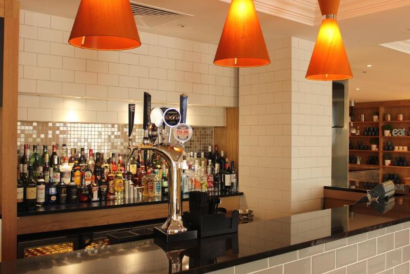 B&B Hotel London Heathrow Slough Exterior foto